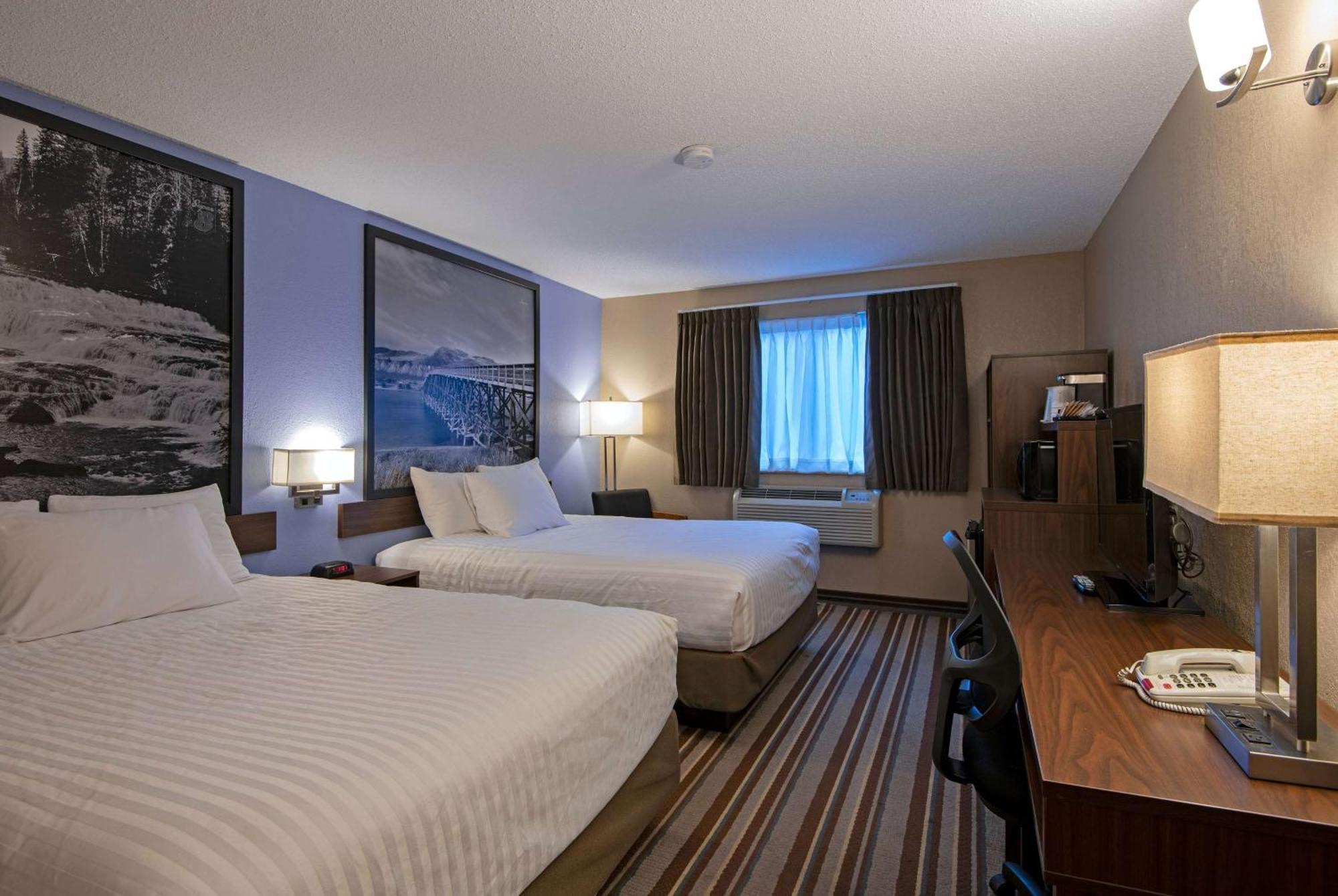 Super 8 By Wyndham Kamloops On The Hill Hotel Exterior foto